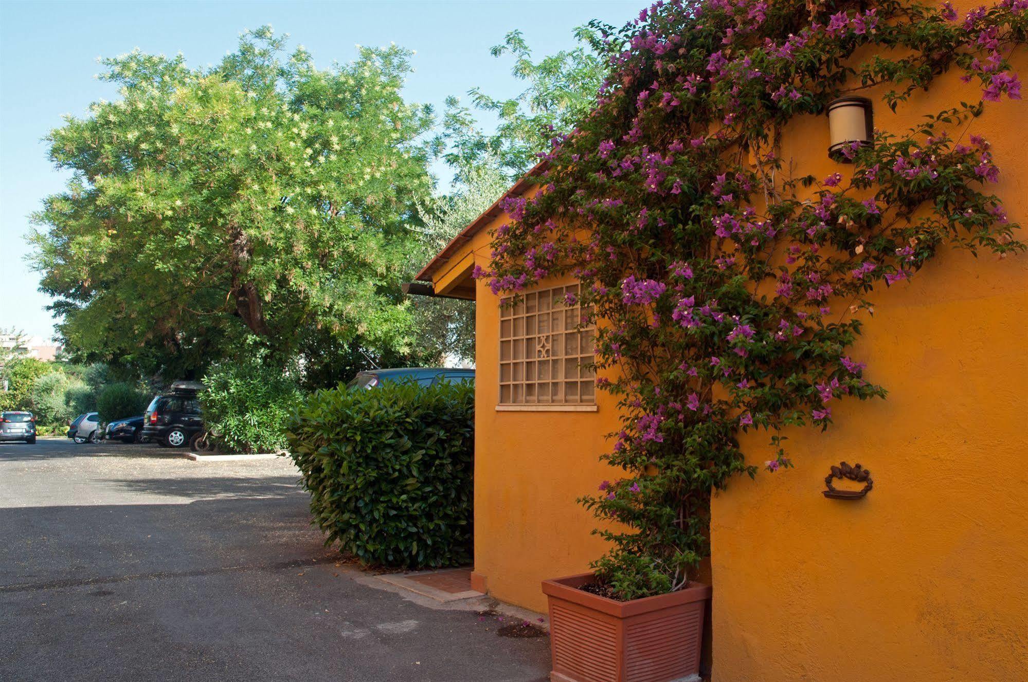 Hotel Orto Di Roma Exterior foto